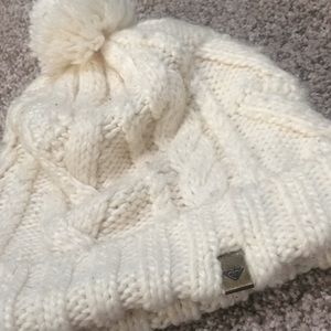 Roxy beanie